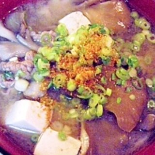 牛肉と舞茸と豆腐のお味噌汁